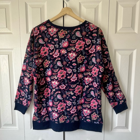 NWT Simply Southern crewneck fleece top navy paisley/floral - Picture 4 of 9